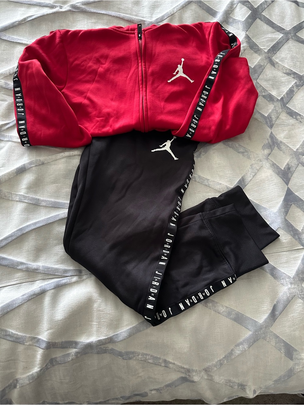 Jordan Kids Red & Black Jogger Set with Logo Tape